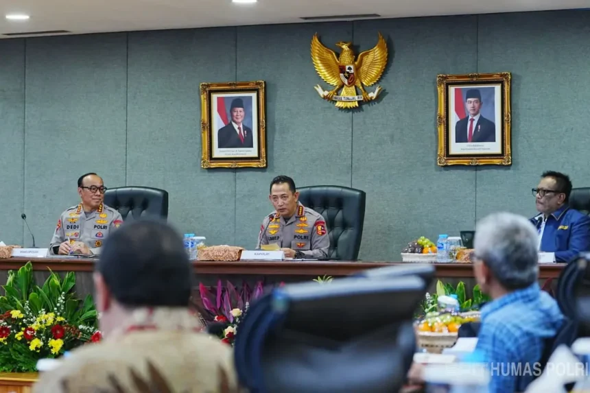 Kapolri Listyo Sigit Pimpin Rapat Transformasi Polri dengan Pakar dan Akademisi