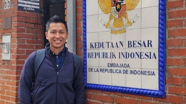 Keluarga Diplomat Muda Kena Teror Seram,  3 Insiden Mengerikan Pasca Kematian Arya Daru Pangayunan