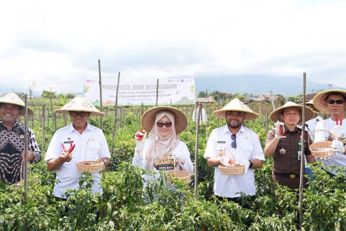 TJSL PELNI Resmikan Desa Mandiri di Batu: Perkuat Pasokan Pangan Kapal Penumpang dan Sejahterakan Petani Lokal