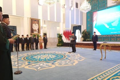 Presiden Prabowo Lantik Pejabat Baru, Gibran Absen di Tengah Perombakan Kabinet 6 kabinet merah putih