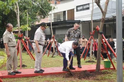 Taman Bugar Kebon Jeruk Resmi Dibuka Hasil Kolaborasi Pemprov dan DPRD