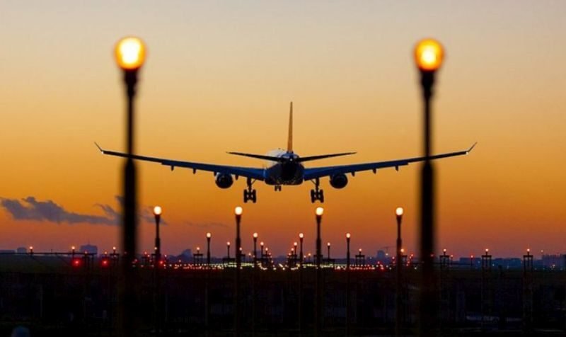 Tragedi 8 September, Kecelakaan Tragis USAir 427 dan Hari Melek Huruf Internasional