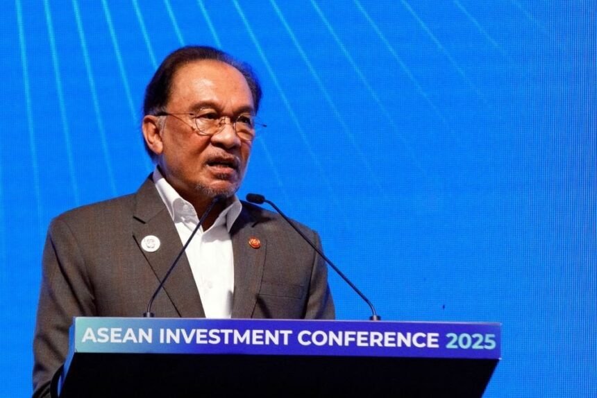 Parlemen Malaysia Sahkan UU Pekerja Gig 2025, Lindungi 1,2 Juta Pekerja Digital
