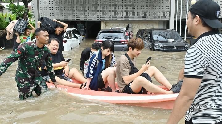 Bali Ditetapkan Status Darurat Banjir Seminggu, Warga Diminta Waspada