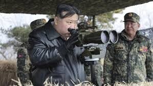 Kim Jong-un Awasi Ketat Uji Coba Mesin Rudal Balistik Antar Benua