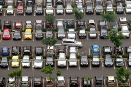 Jakarta Naikkan Tarif Parkir untuk Atasi Macet