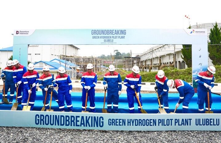 Pertamina groundbreaking Pilot Plant Green Hydrogen di Ulubelu, Lampung, tonggak sejarah energi bersih dunia.