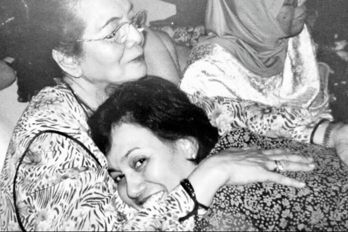 Pulang Kampung ke Semarang, Sri Mulyani Ziarah Makam Orangtua Usai Tuntaskan Tugas Negara 2 Pulang Kampung ke Semarang, Sri Mulyani Ziarah Makam Orangtua Usai Tuntaskan Tugas Negara