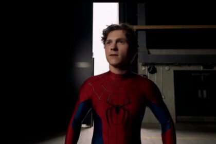 Gagal stunt di lokasi syuting, Tom Holland alami gegar otak ringan hingga produksi Spider-Man: Brand New Day terpaksa dihentikan sementara.