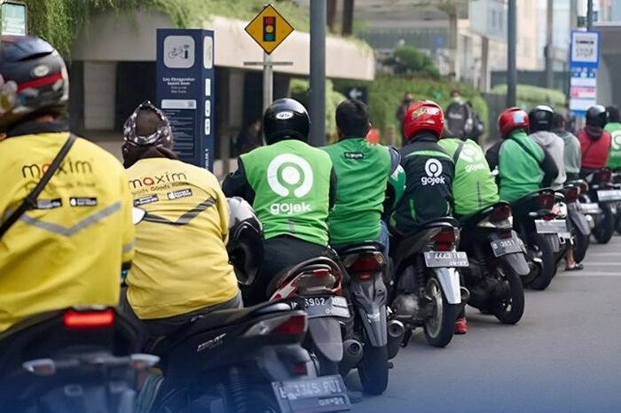 Kementerian ESDM tegaskan kabar larangan ojol gunakan Pertalite tidak benar, publik diminta bijak menyaring informasi di media sosial.