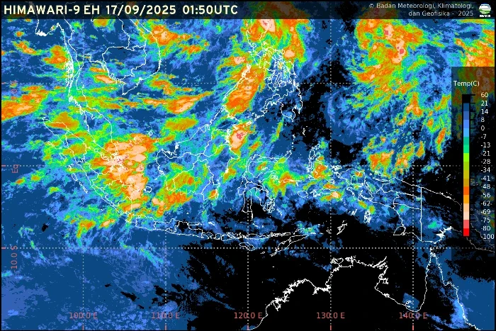 Prakiraan cuaca Indonesia 17 September 2025: BMKG peringatkan potensi hujan petir di Banjarmasin, Manado, dan Nabire, serta suhu maksimum hingga 34°C di Kupang.