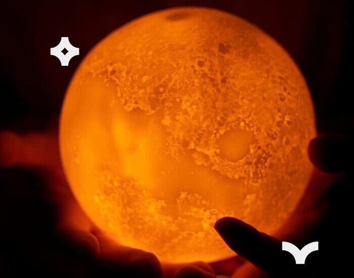 Purnama merah pekat atau blood moon akan menyinari langit Indonesia pada 7–8 September 2025. Fenomena ini dapat disaksikan tanpa teleskop.