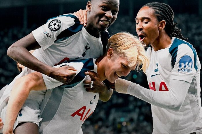 Tottenham Hotspur amankan kemenangan tipis 1-0 atas Villarreal di Liga Champions lewat gol bunuh diri Luiz Junior.