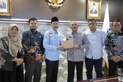 Mensos Gus Ipul dorong Pemkab Lima Puluh Kota percepat realisasi Sekolah Rakyat demi masa depan anak-anak kurang mampu.
