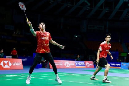 Rian/Yeremia terhenti di babak awal Korea Open 2025 usai kalah dari pasangan Jepang Hoki/Kobayashi.