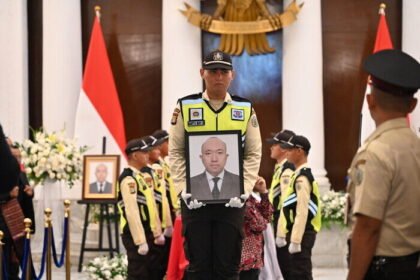 Polisi Peru ringkus lima pria asal Venezuela yang diduga terlibat pembunuhan staf KBRI Lima, Zetro Leonardo Purba.