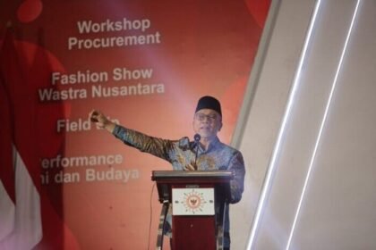 Menko Pangan Zulkifli Hasan menyampaikan sambutan penutupan AOE 2025 di ICE BSD, Tangerang.