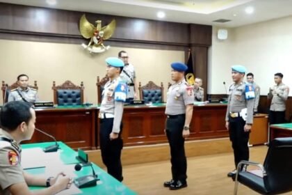 2 Personel Brimob Disanksi Maaf Atas Kematian Affan, 3 Lagi Tunggu Sidang