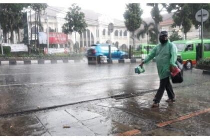 Prakira Cuaca 25 Okbober, BMKG: Hujan Ringan di Empat Wilayah