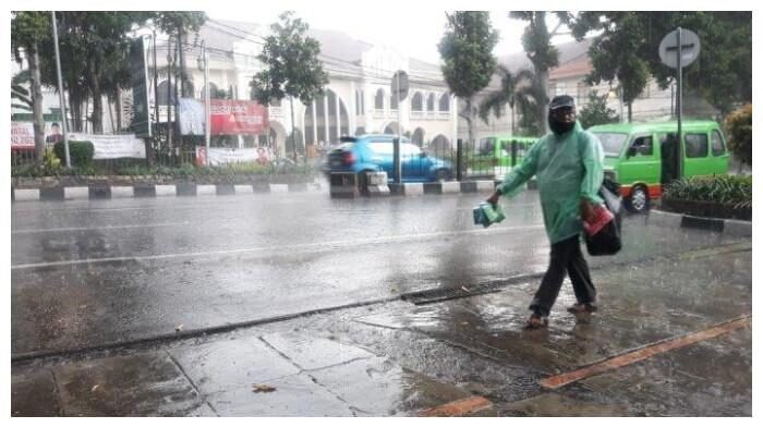 Prakira Cuaca 25 Okbober, BMKG: Hujan Ringan di Empat Wilayah