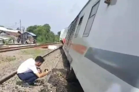 KA Purwojaya Anjlok di Bekasi, KNKT Diminta Segera Investigasi Penyebab