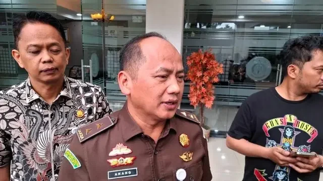 Kejagung Sita 42 Ribu Ton Timah Koruptor Senilai Rp216 Miliar