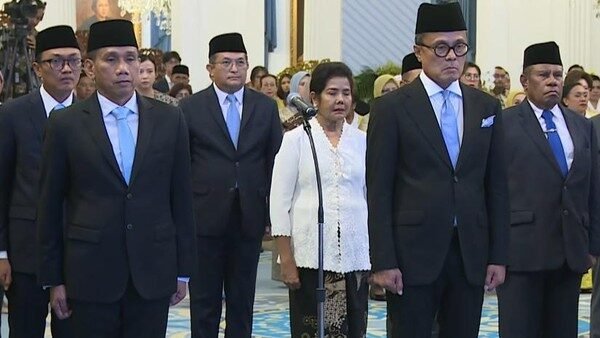 Prabowo Resmi Lantik Akhmad Wiyagus sebagai Wakil Menteri Dalam Negeri di Istana Negara