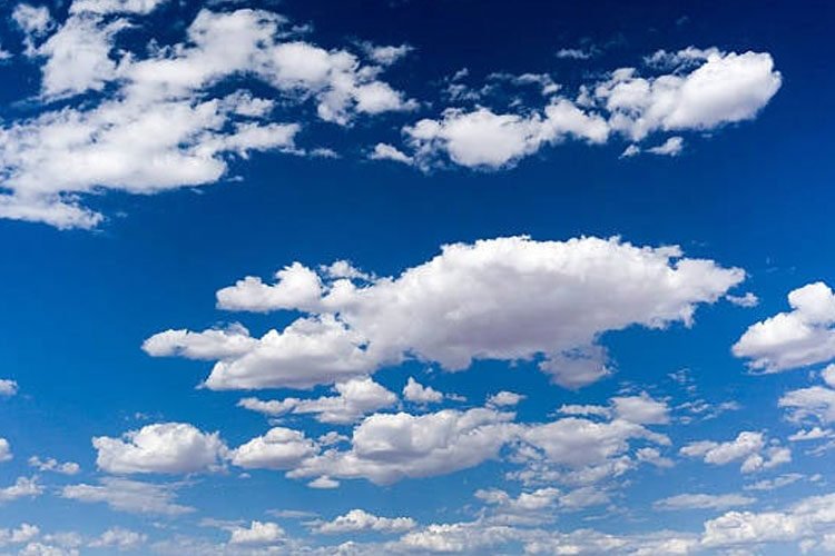 Prakira Cuaca, BMKG:  Mayoritas Berawan, Hujan Ringan Mengintai di Beberapa Wilayah