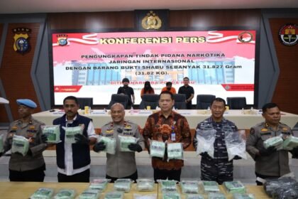 TNI AL dan Polda Riau Gagalkan Penyelundupan 31 Kg Sabu di Pelabuhan Dumai, Dua Kurir Ditangkap