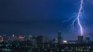 BNPB: Waspada Banjir dan Longsor Saat La Nina Lemah Picu Hujan Lebat Akhir 2025