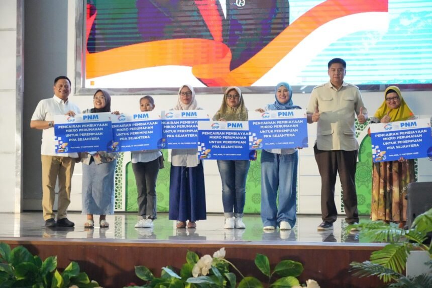 PNM Bersama Menteri PKP Berikan Pembiayaan Terjangkau untuk Renovasi Rumah Usaha Nasabah Mekaar di Malang