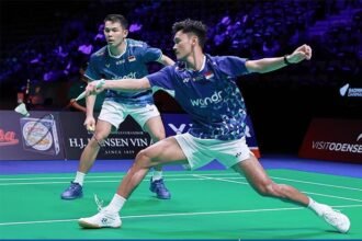 Fajar/Fikri Pertahankan Tren Positif, Melenggang Mulus ke 16 Besar HYLO Open 2025 4 Fajar Alfian/Muhammad Shohibul Fikri melangkah ke babak 16 besar Hylo Open 2025 usai menang atas wakil Malaysia.