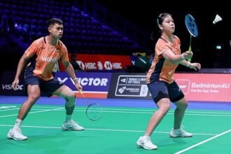 Tanpa Ampun! Jafar/Felisha Kalahkan Wakil Denmark, Raih Tiket 16 Besar Hylo Open 2025 2 Jafar/Felisha tampil dominan di Hylo Open 2025, menyingkirkan wakil Denmark hanya dalam 29 menit laga.