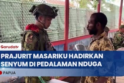 Satgas Yonif 733/ Masariku Hadir Dan Beri Layanan Kesehatan Di Perbatasan