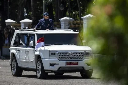 Presiden Prabowo Siap Luncurkan Mobil Nasional dalam 3 Tahun