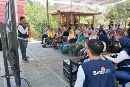 Program BETA Jasa Raharja di Desa Wisata Bonjeruk, Lombok Tengah, menjadi bukti nyata kepedulian sosial perusahaan dalam membangun budaya keselamatan dan pemberdayaan masyarakat.