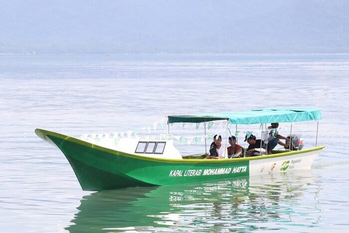 Pegadaian luncurkan Kapal Literasi Moh. Hatta, bahtera ilmu yang mengarungi timur Indonesia demi pendidikan setara.