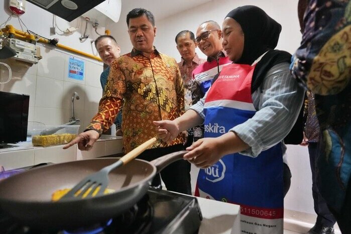 PGN salurkan gas bumi ke Wisma Atlet, wujudkan hunian hijau dan efisien di jantung Jakarta.