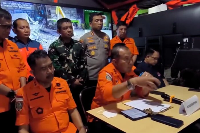 Basarnas resmi menutup operasi pencarian korban runtuhnya Pondok Pesantren Al-Khoziny di Sidoarjo setelah seluruh jenazah berhasil dievakuasi.