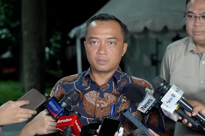 Menteri Sekretaris Negara, Prasetyo Hadi, menyampaikan bahwa undangan kepada Presiden Prabowo bersifat khusus dan penting. (Foto: Istimewa)