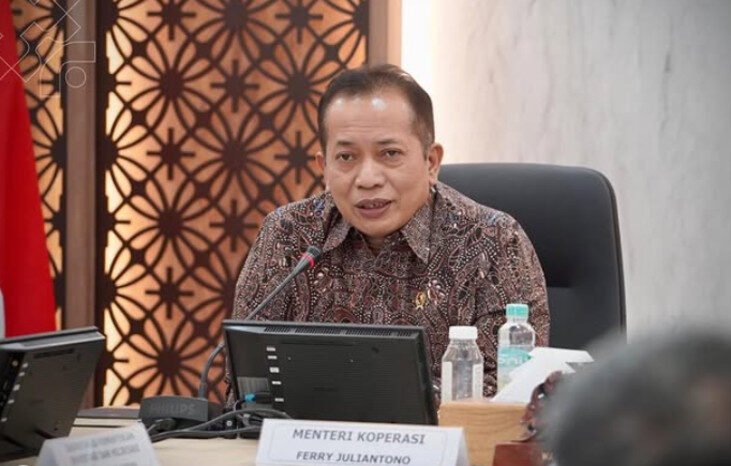 Menteri Ferry Juliantono percepat pembangunan Kopdes Merah Putih agar ekonomi desa makin mandiri dan produktif.