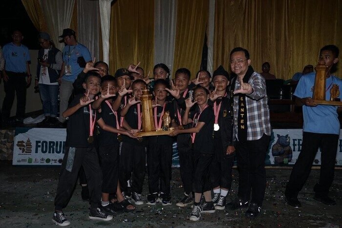 Forum Baris Berbaris Banten Ukir Sejarah dalam Rangkaian HUT ke-25 Provinsi Banten 2 Forum Baris Berbaris Banten Ukir Sejarah dalam Rangkaian HUT ke-25 Provinsi Banten