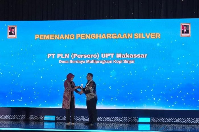 Desa Berdaya Kopi Sinjai Dompet Dhuafa raih penghargaan Silver CSR & PDB Award 2025 sebagai bukti nyata pemberdayaan masyarakat dan pembangunan desa berkelanjutan.