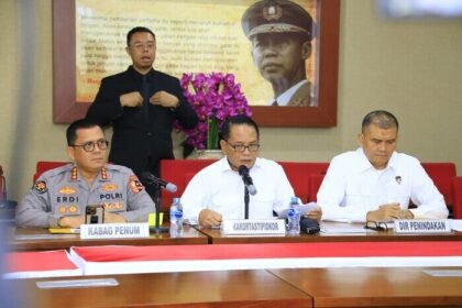 Halim Kalla ditetapkan sebagai tersangka kasus dugaan korupsi proyek PLTU Mempawah senilai Rp 1,3 triliun oleh Bareskrim Polri.