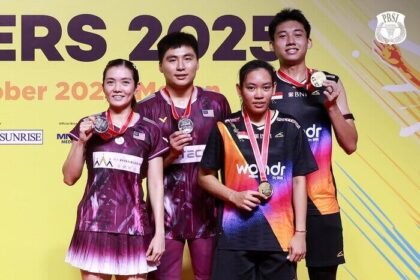 Pasangan Marwan Faza dan Aisyah Salsabila Putri Pranata meraih gelar juara Indonesia Masters 2025, Minggu (26/10) usai mengalahkan wakil Malaysia. (Foto: PBSI)