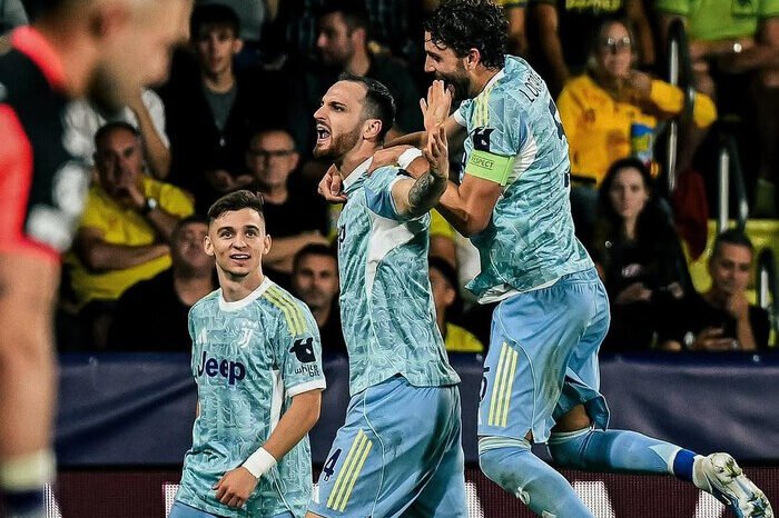 Igor Tudor murka setelah Juventus gagal meraih kemenangan melawan Villarreal di Liga Champions, usai kebobolan gol di menit akhir. Hasil imbang ini membuat Bianconeri harus puas di posisi play-off.