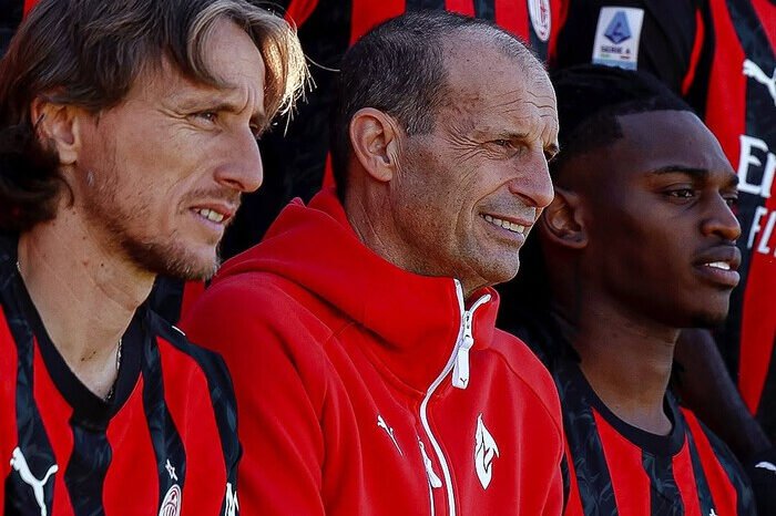 Zlatan Ibrahimovic memuji Luka Modric sebagai maestro sejati yang memberi napas baru bagi AC Milan musim 2025–2026.