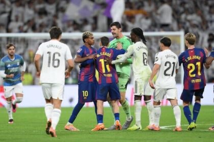 Xabi Alonso menilai ketegangan di El Clasico adalah hal wajar dan mencerminkan semangat juang kedua tim.