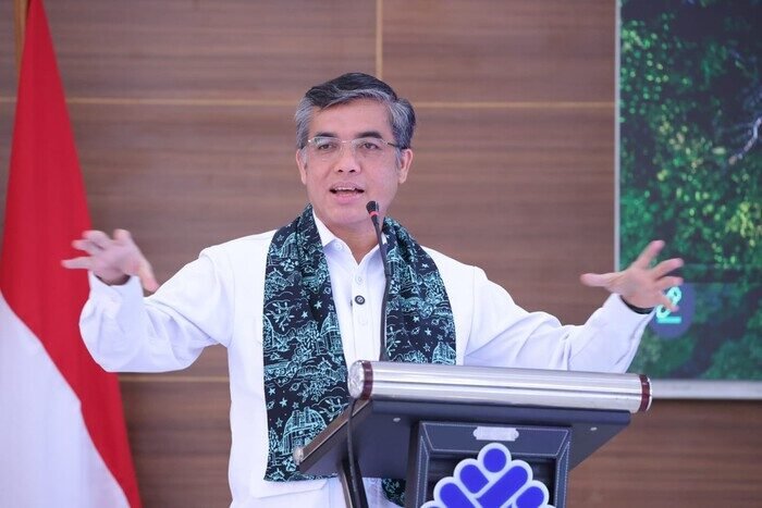 Menaker Yassierli menegaskan pentingnya transisi hijau sebagai langkah strategis membangun tenaga kerja tangguh dan kompeten di era ekonomi berkelanjutan.