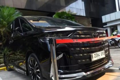 KPK mengembalikan mobil Alphard eks Wamenaker Immanuel Ebenezer setelah dipastikan tidak terkait kasus korupsi sertifikasi K3.